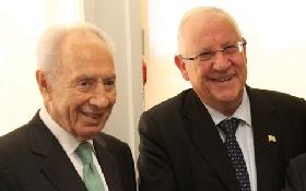 Präsident Shimon Peres und Präsident des. Rivlin (Foto: Präsidialamt)